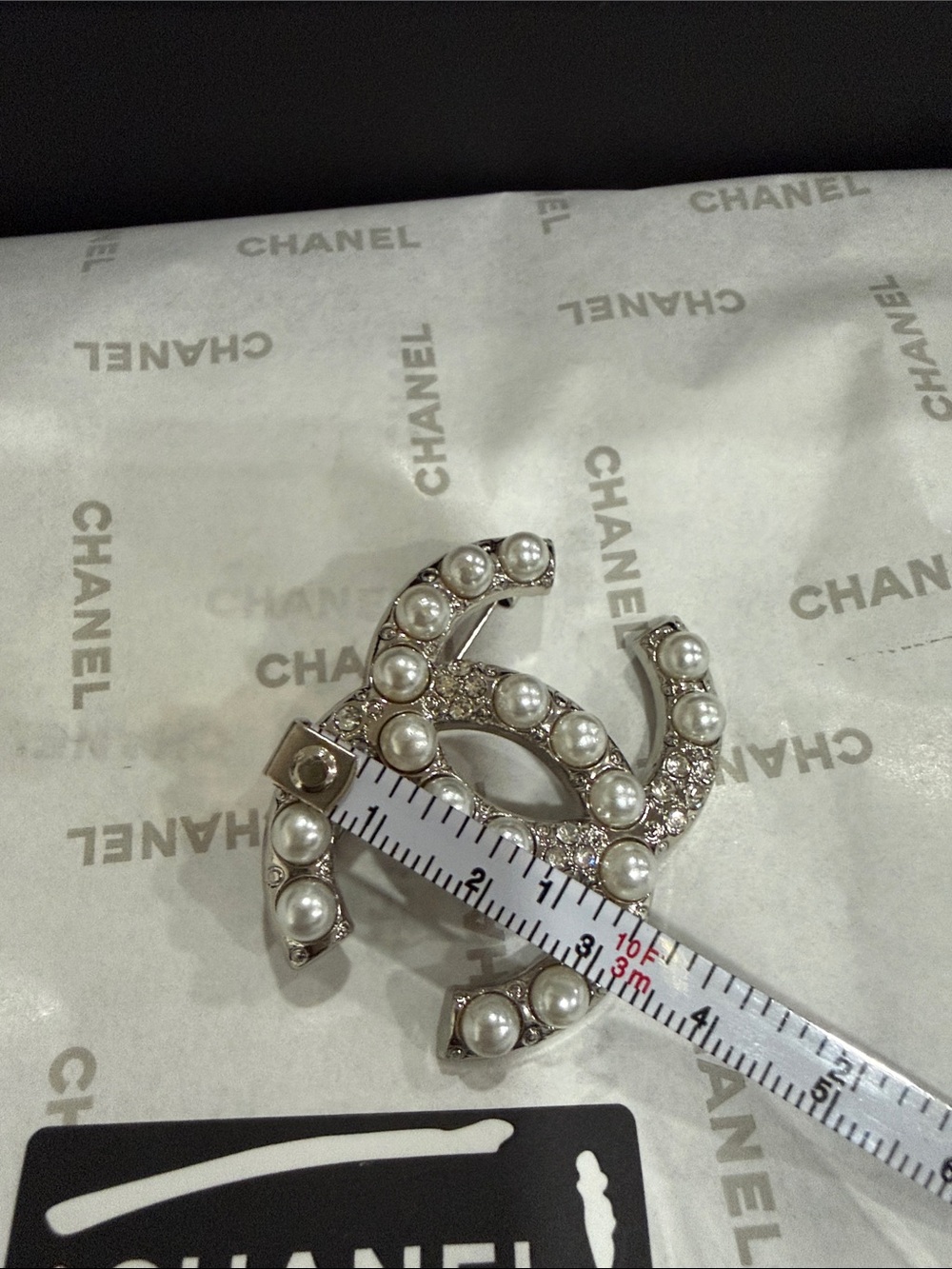 Upcycled CC Pearl & Crystal CC Brooch in Silver Tone - Picture 5 of 5